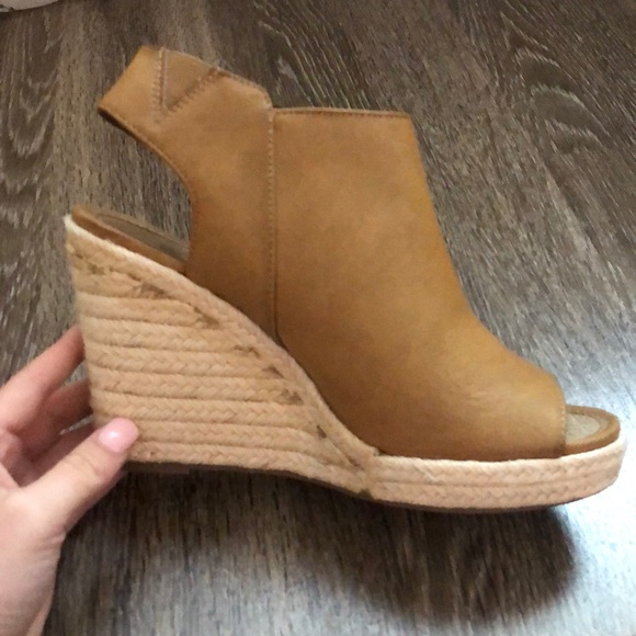 Wedges - Picture 3 of 3